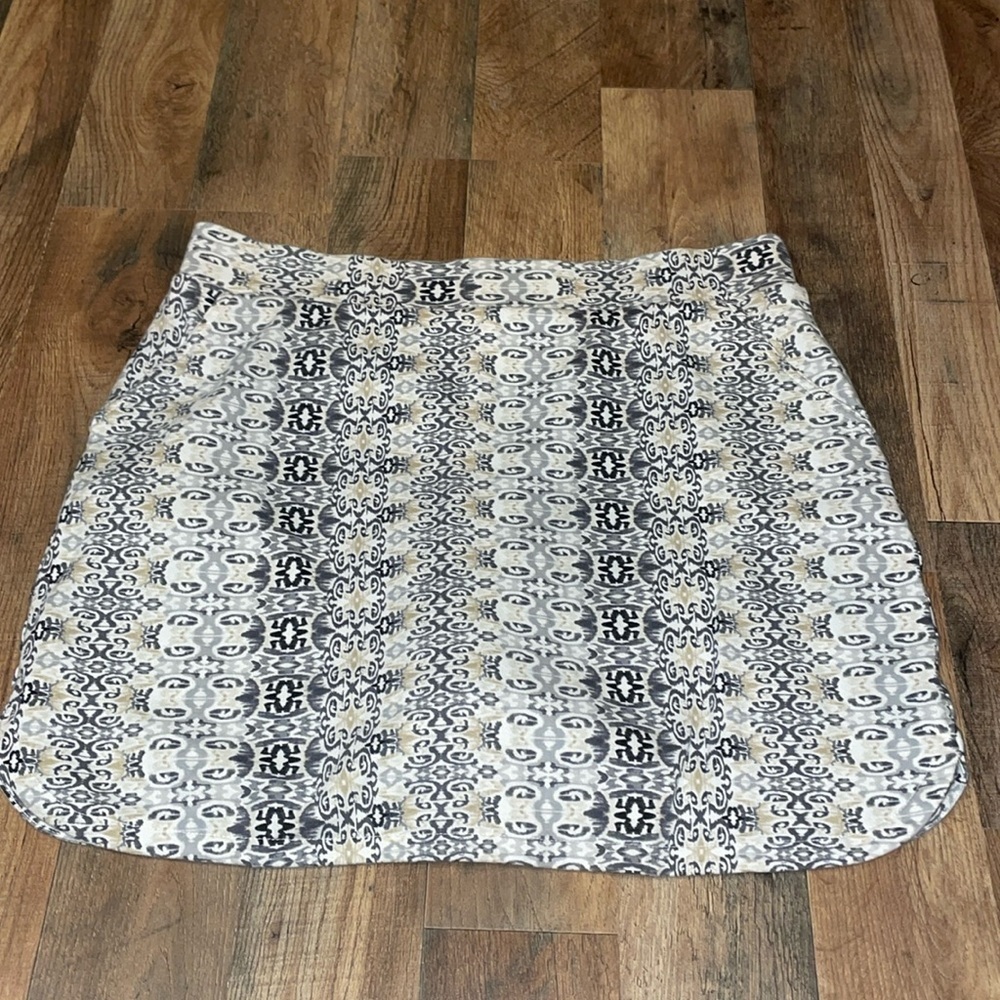 Croft & Barrow Skorts. 100% Cotton. Size Large. - Picture 1 of 6
